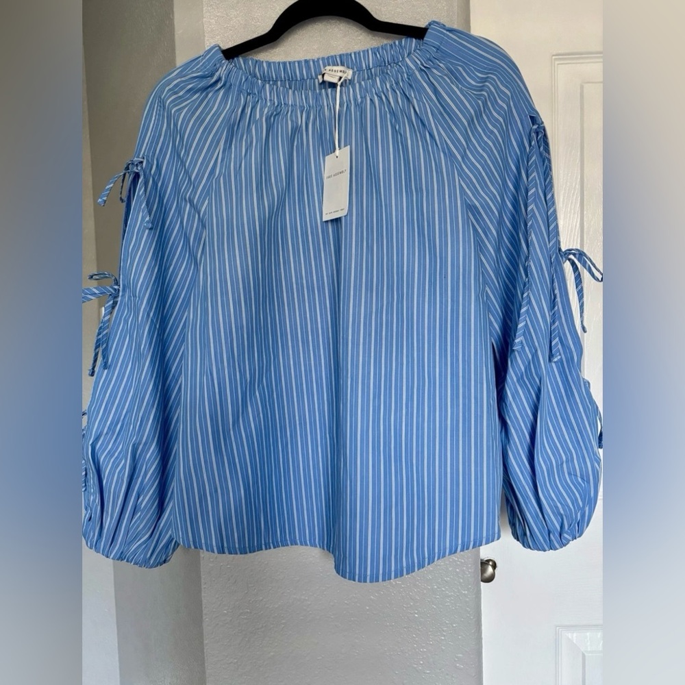 Free Assembly Striped Blue Off-Shoulder Tie-Sleeve Blouse Size XS